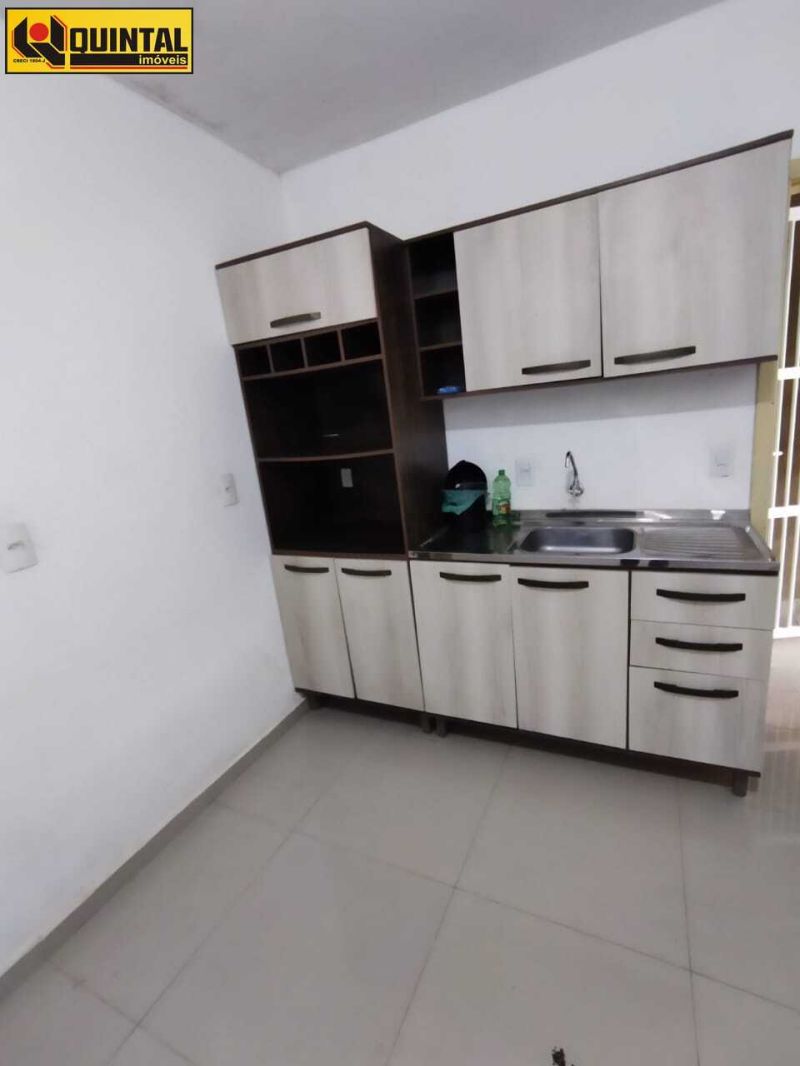 KITNET 1 dormitório no bairro GLORIA em BLUMENAU