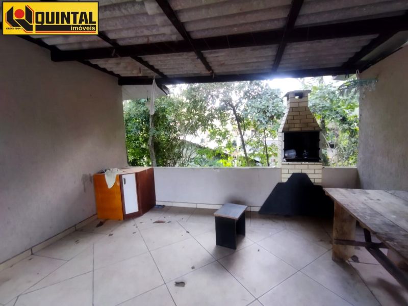 Casa Residencial 3 dormitórios no bairro VALPARAISO em BLUMENAU