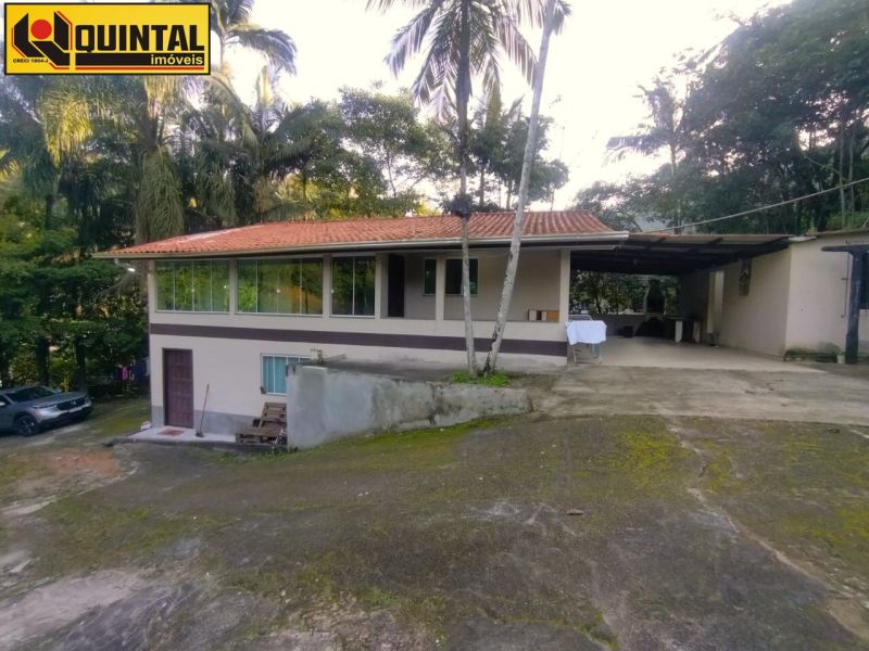 Casa Residencial 3 dormitórios no bairro VALPARAISO em BLUMENAU