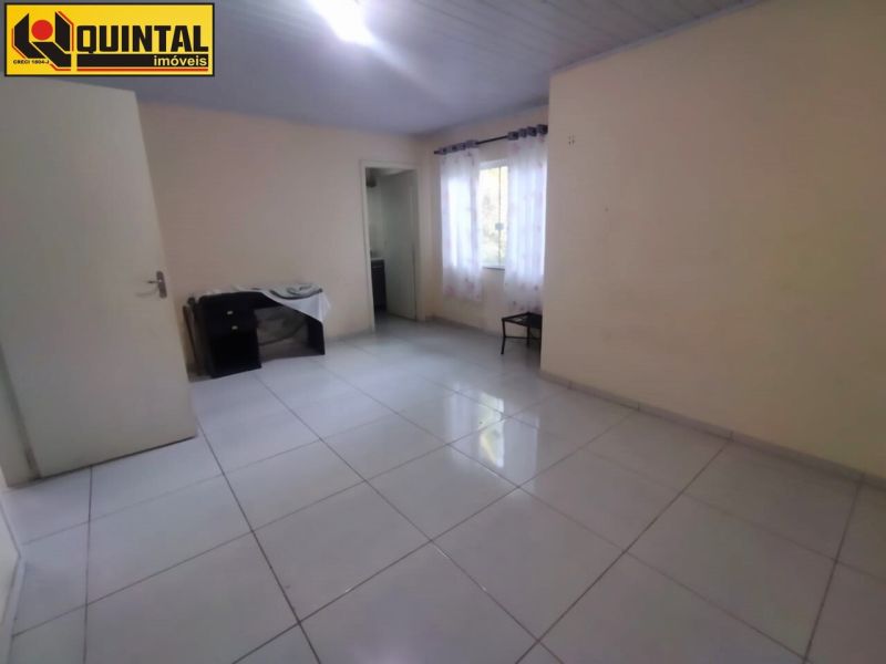 Casa Residencial 3 dormitórios no bairro VALPARAISO em BLUMENAU