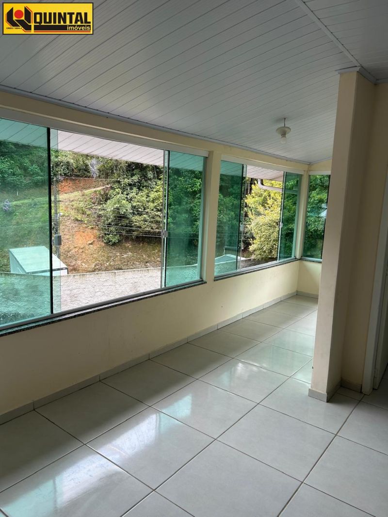 Casa Residencial 3 dormitórios no bairro VALPARAISO em BLUMENAU