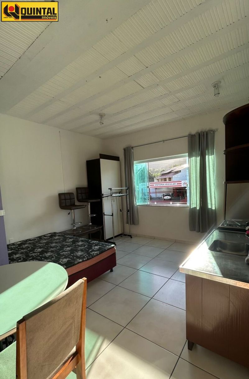KITNET 1 dormitório no bairro GARCIA em BLUMENAU