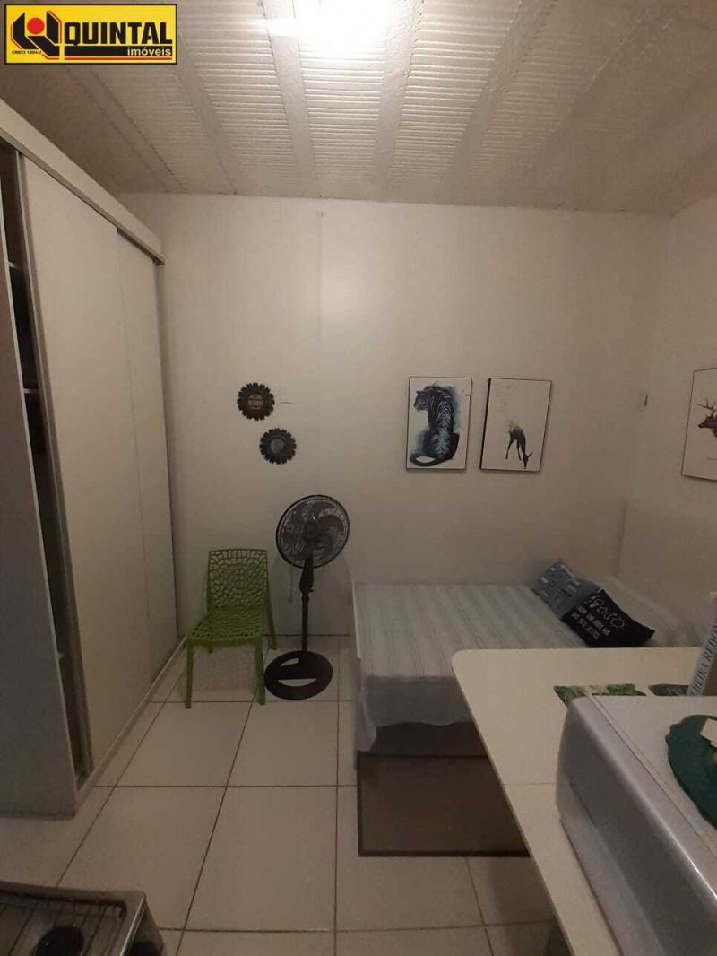 Kitnet 1 dormitório no bairro GARCIA em