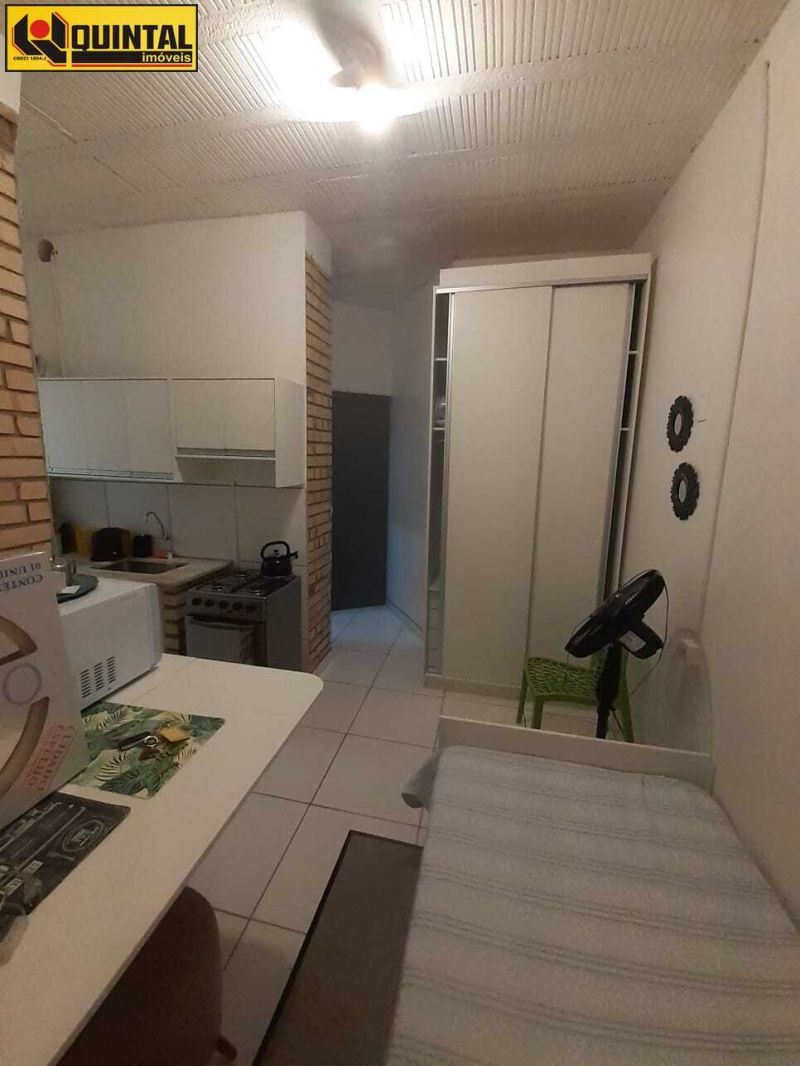 Kitnet 1 dormitório no bairro GARCIA em