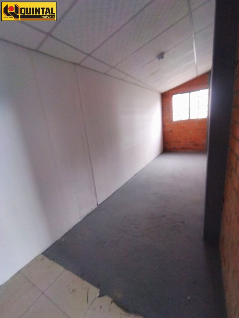 Galpão Comercial no bairro ESCOLA AGRICOLA em BLUMENAU