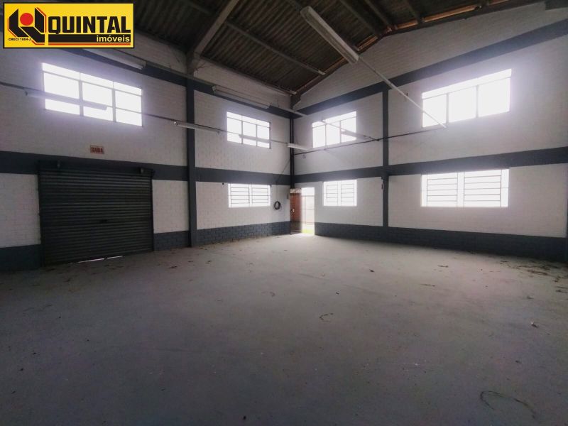 Galpão Comercial no bairro ESCOLA AGRICOLA em BLUMENAU