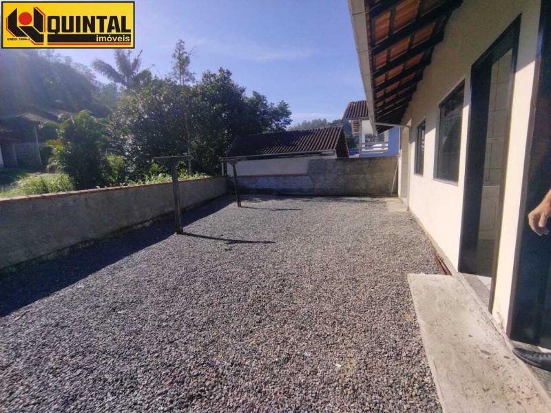 Casa Residencial 3 dormitórios no bairro GLORIA em BLUMENAU