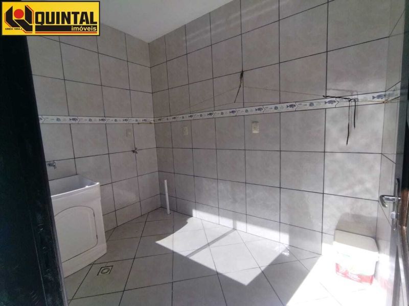 Casa Residencial 3 dormitórios no bairro GLORIA em BLUMENAU