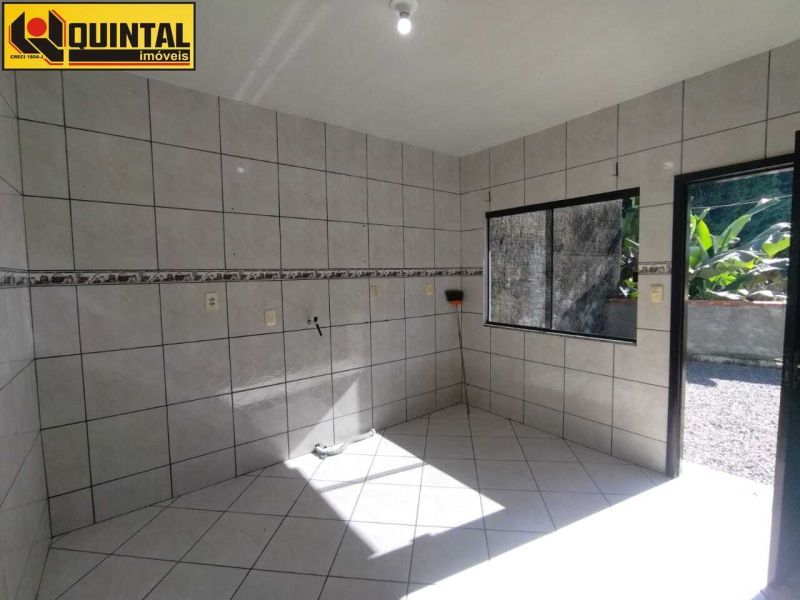 Casa Residencial 3 dormitórios no bairro GLORIA em BLUMENAU