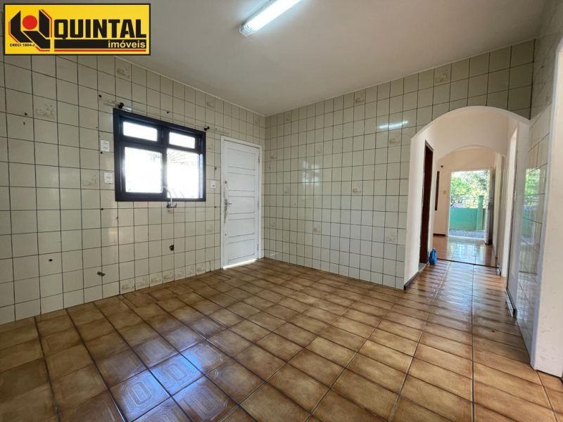 Casa Residencial 3 dormitórios no bairro AGUA VERDE em BLUMENAU