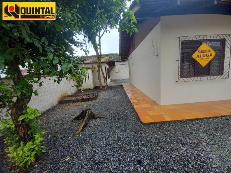 Casa Residencial 3 dormitórios no bairro AGUA VERDE em BLUMENAU
