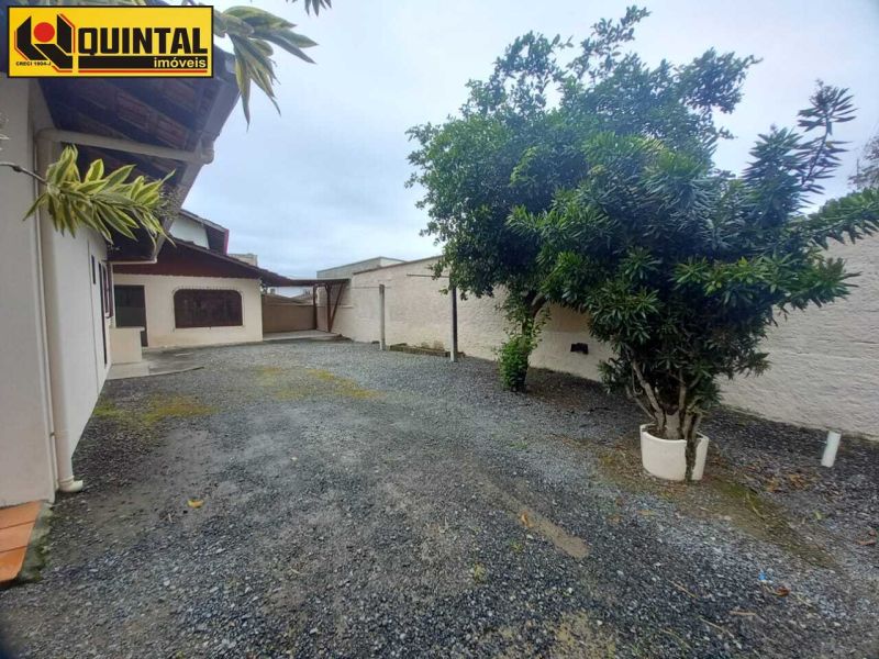 Casa Residencial 3 dormitórios no bairro AGUA VERDE em BLUMENAU