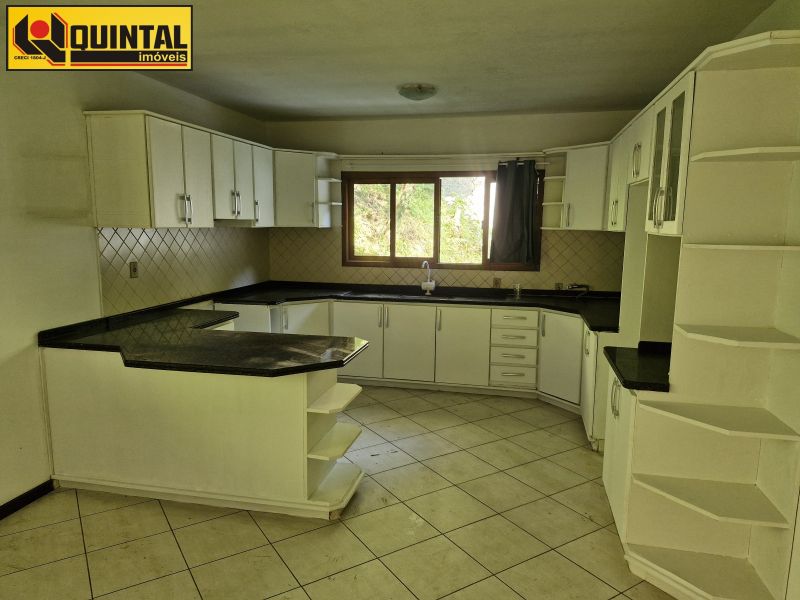 Casa Residencial 3 dormitórios no bairro GARCIA em BLUMENAU