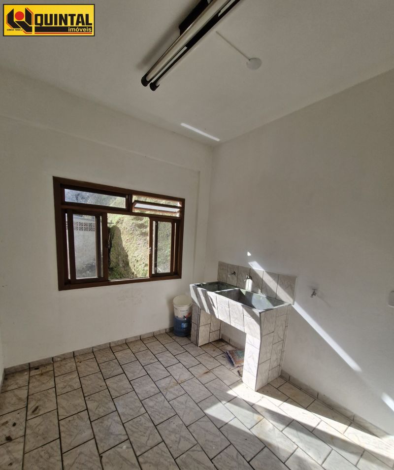 Casa Residencial 3 dormitórios no bairro GARCIA em BLUMENAU
