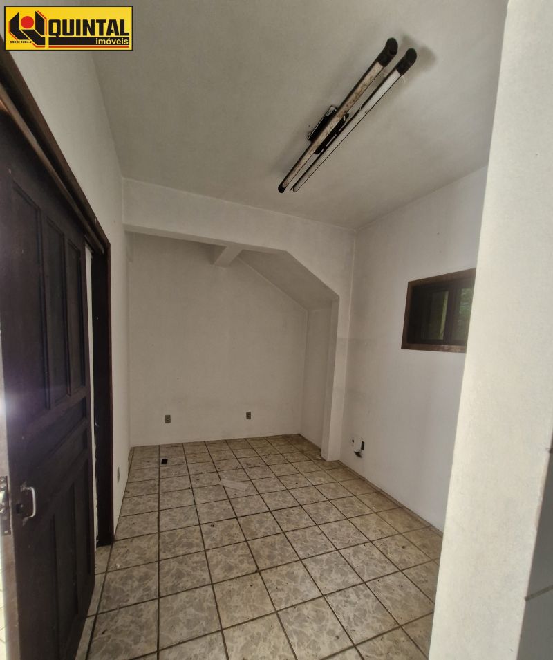 Casa Residencial 3 dormitórios no bairro GARCIA em BLUMENAU