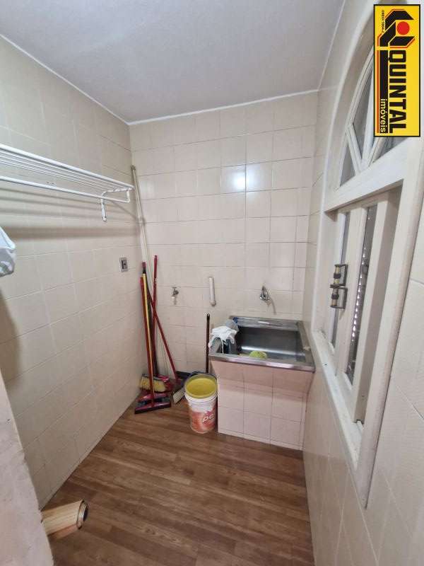 Casa Residencial 4 dormitórios no bairro GARCIA em BLUMENAU
