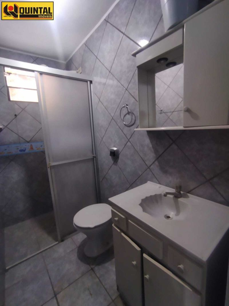 Casa Residencial 3 dormitórios no bairro GLORIA em BLUMENAU