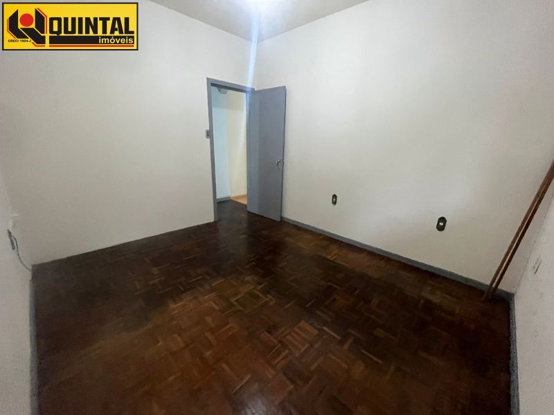 Casa Residencial 3 dormitórios no bairro GLORIA em BLUMENAU