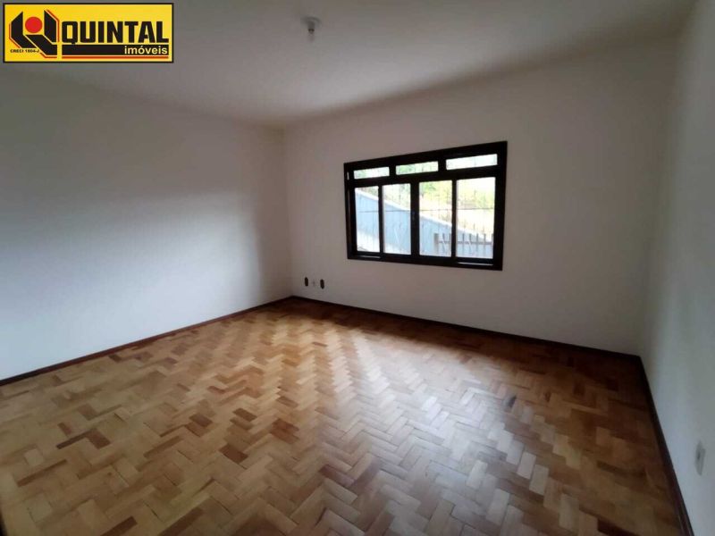 Casa Residencial 3 dormitórios no bairro GARCIA em BLUMENAU
