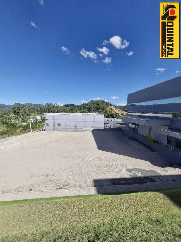 Galpão Comercial no bairro ENCANO DO NORTE em INDAIAL