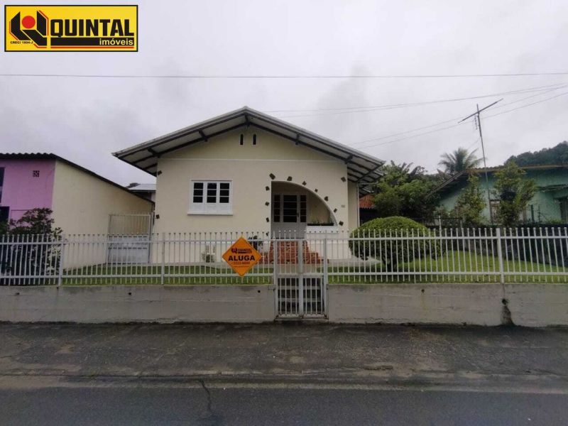 Casa Residencial 3 dormitórios no bairro PROGRESSO em BLUMENAU