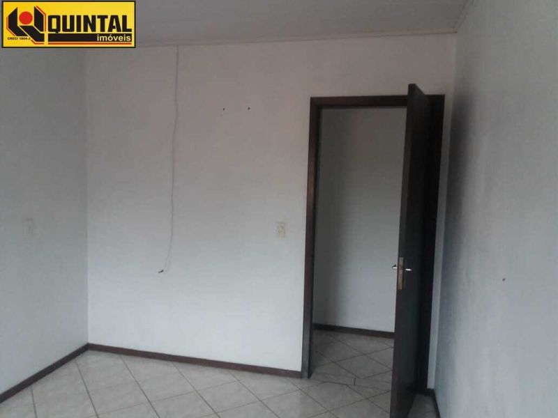 Casa Residencial 2 dormitórios no bairro SALTO WEISSBACH em BLUMENAU