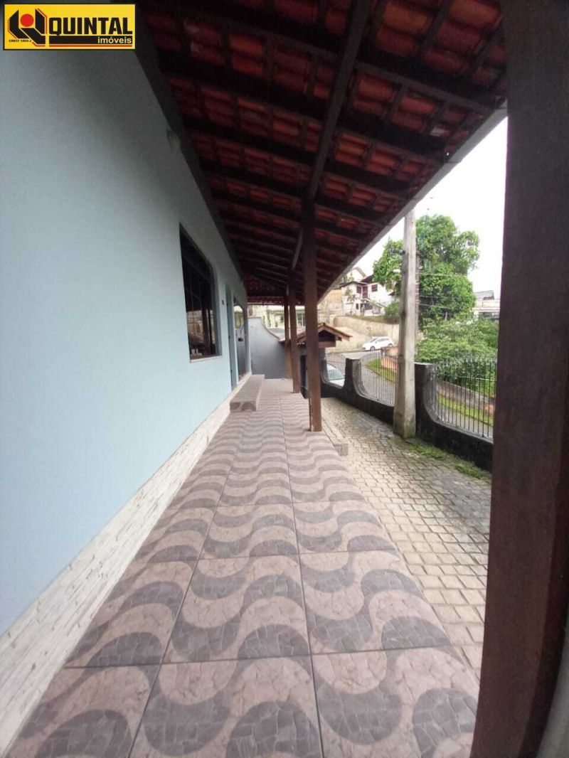 Casa Residencial 3 dormitórios no bairro PONTA AGUDA em BLUMENAU