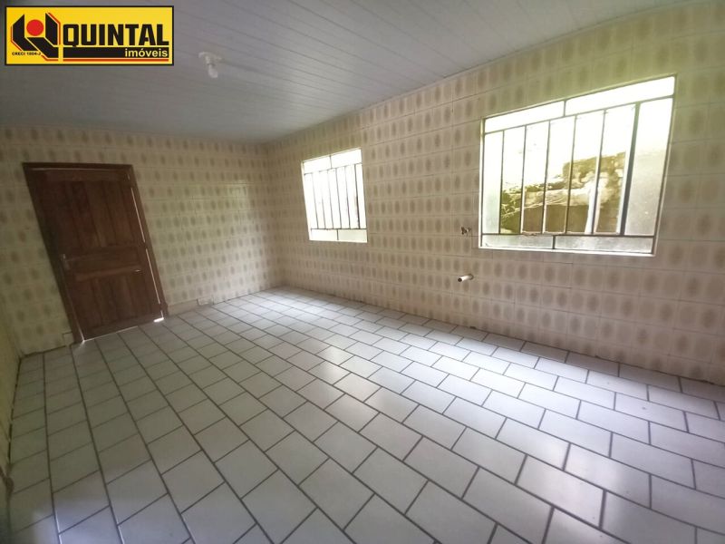 Casa Residencial 3 dormitórios no bairro GLORIA em BLUMENAU