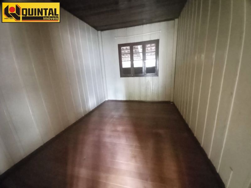 Casa Residencial 3 dormitórios no bairro GLORIA em BLUMENAU