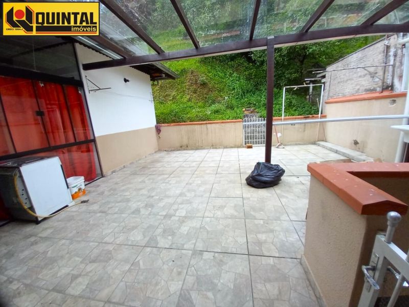 Casa Residencial 2 dormitórios no bairro GLORIA em BLUMENAU