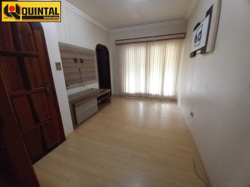 Casa Residencial 2 dormitórios no bairro GLORIA em BLUMENAU