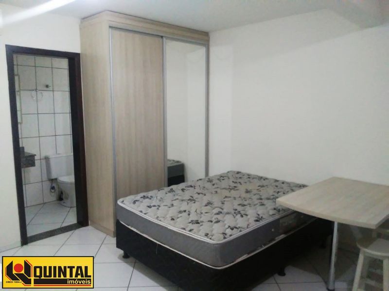 Kitnet 1 dormitório no bairro VICTOR KONDER em BLUMENAU