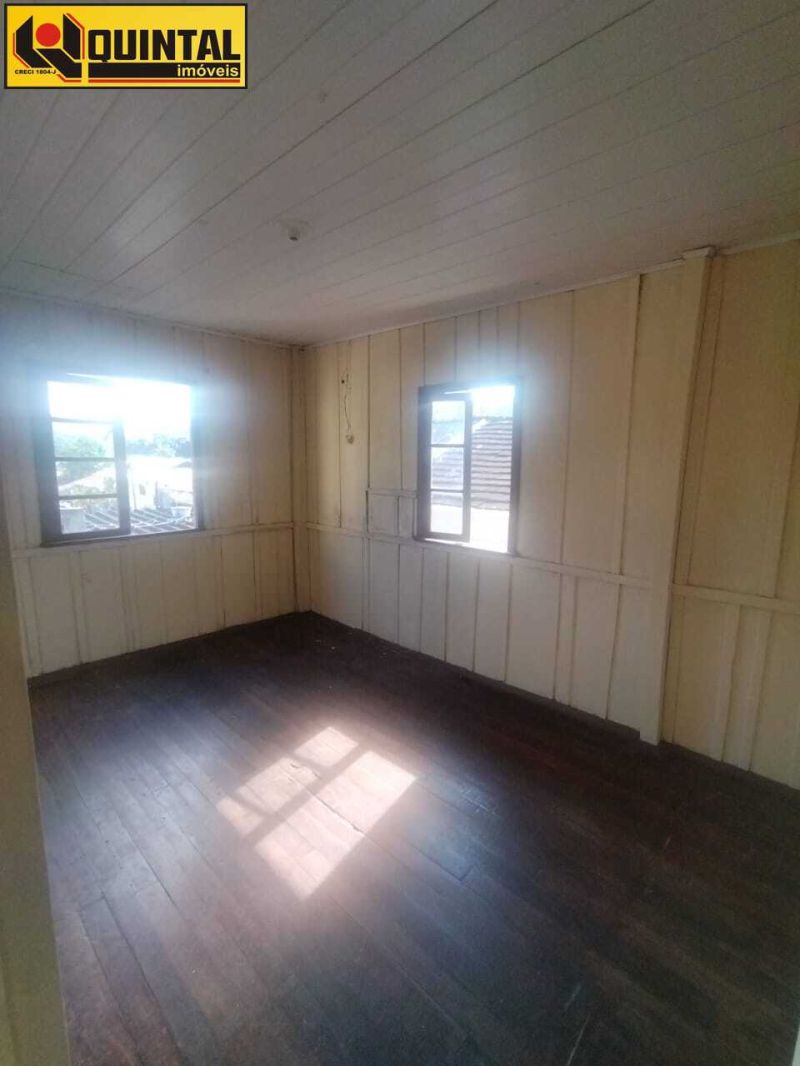 CASA RESIDENCIAL 3 dormitórios no bairro GARCIA em BLUMENAU