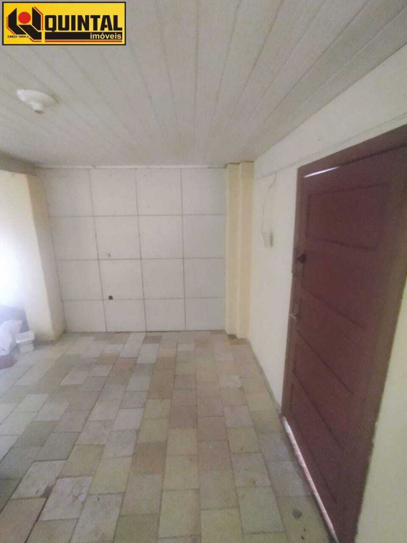 CASA RESIDENCIAL 3 dormitórios no bairro GARCIA em BLUMENAU