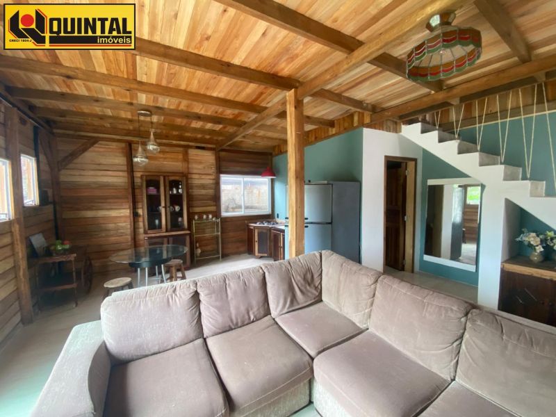 Sobrado 1 dormitório no bairro Quinta dos Acorianos  em BARRA VELHA