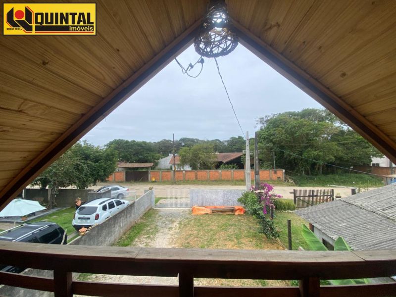 Sobrado 1 dormitório no bairro Quinta dos Acorianos  em BARRA VELHA