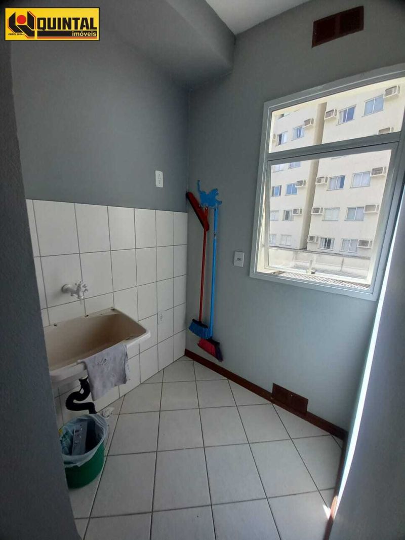 Apartamento 2 dormitórios no bairro VILA NOVA em BLUMENAU