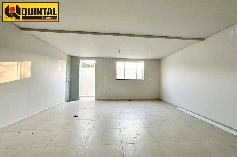 Sobrado 2 dormitórios no bairro AGUA VERDE em BLUMENAU