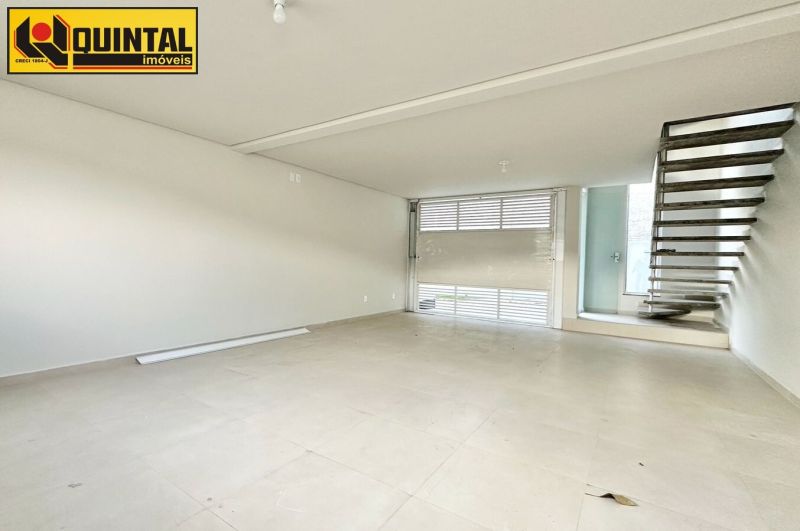 Sobrado 2 dormitórios no bairro AGUA VERDE em BLUMENAU