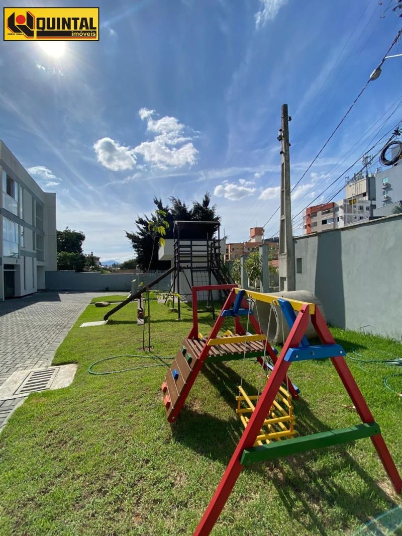 Sobrado 2 dormitórios no bairro AGUA VERDE em BLUMENAU