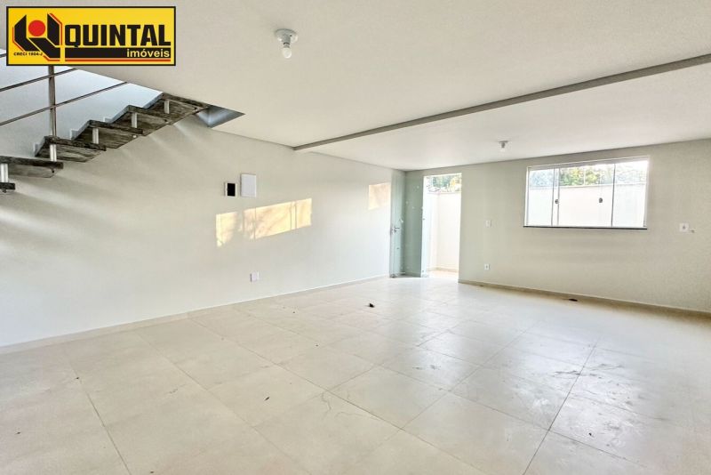 Sobrado 2 dormitórios no bairro AGUA VERDE em BLUMENAU