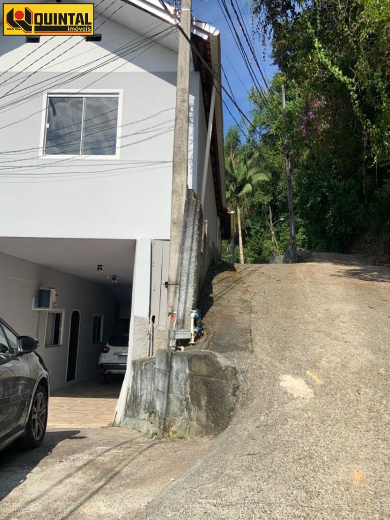 Casa Residencial 2 dormitórios no bairro GARCIA em BLUMENAU