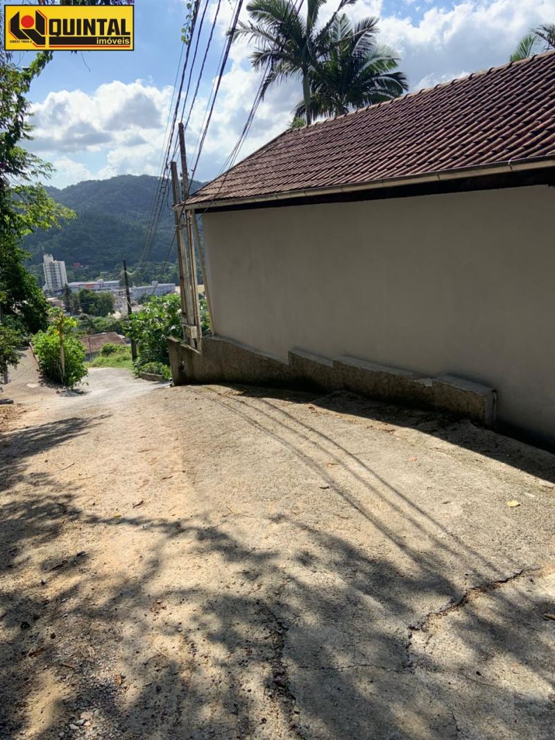 Casa Residencial 2 dormitórios no bairro GARCIA em BLUMENAU