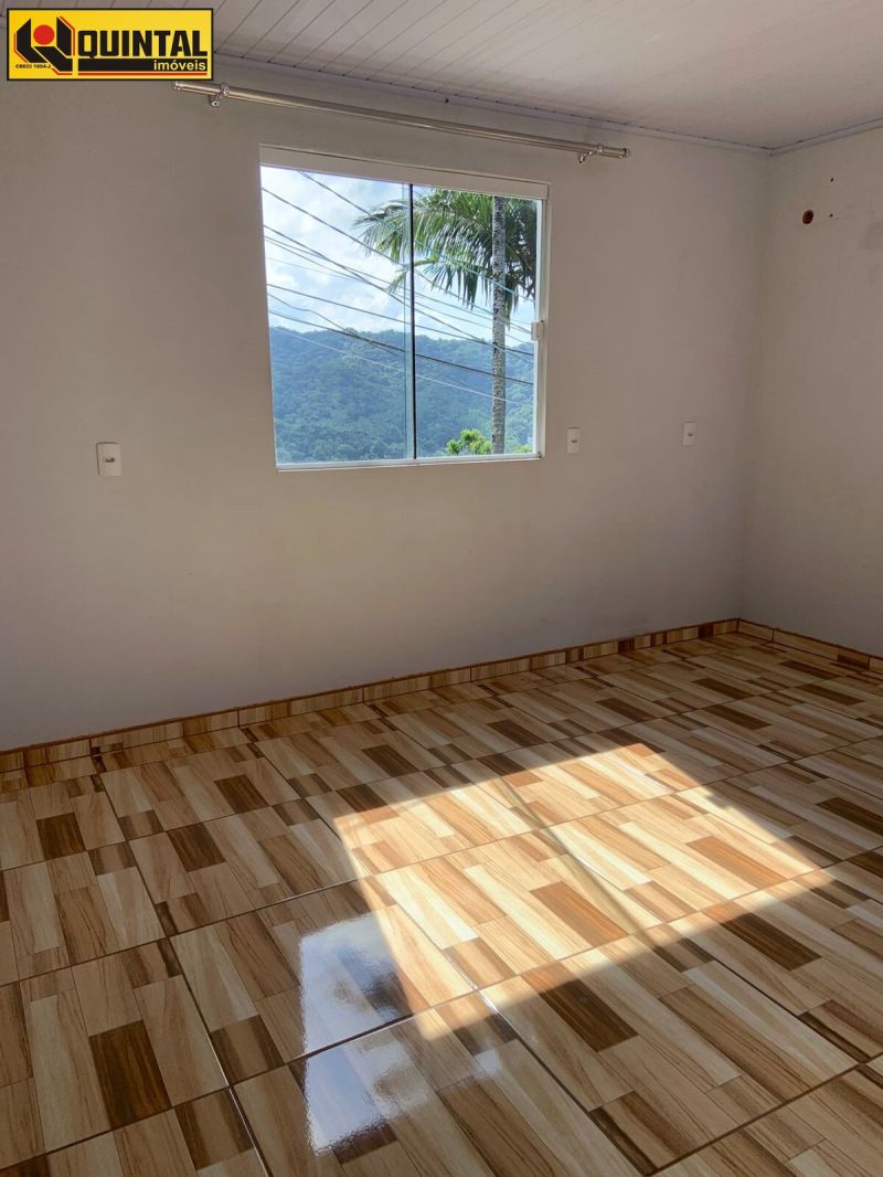 Casa Residencial 2 dormitórios no bairro GARCIA em BLUMENAU