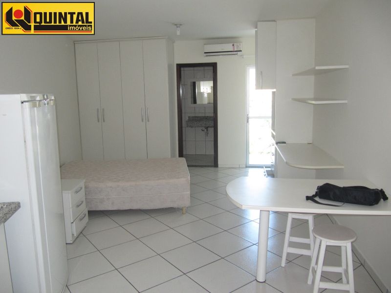 Apartamento 1 dormitório no bairro VICTOR KONDER em BLUMENAU