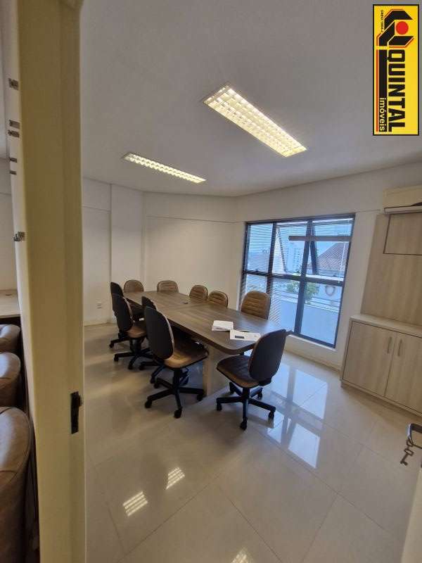 Sala Comercial no bairro CENTRO em BLUMENAU