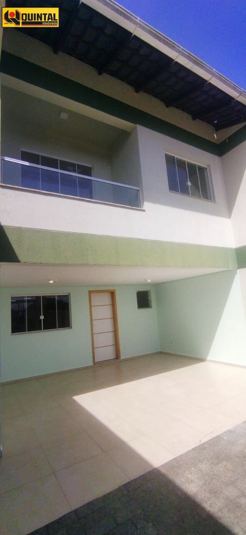 Sobrado 3 dormitórios no bairro GARCIA em BLUMENAU