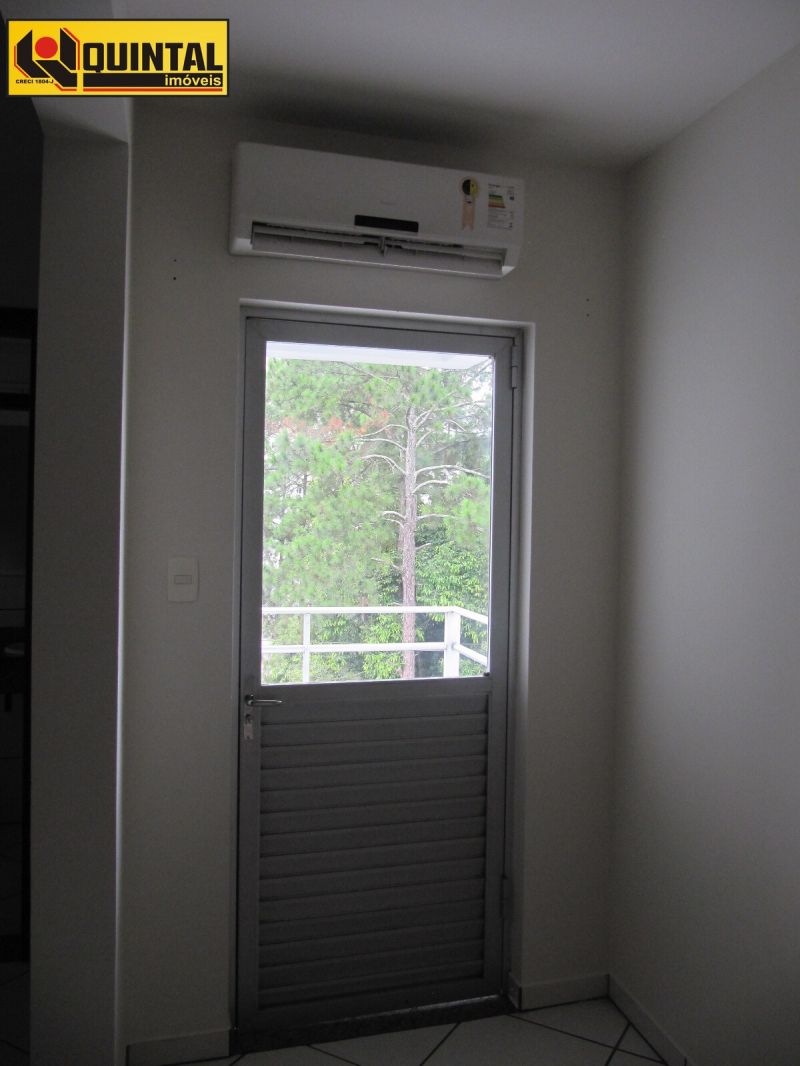 Apartamento 1 dormitório no bairro VICTOR KONDER em BLUMENAU