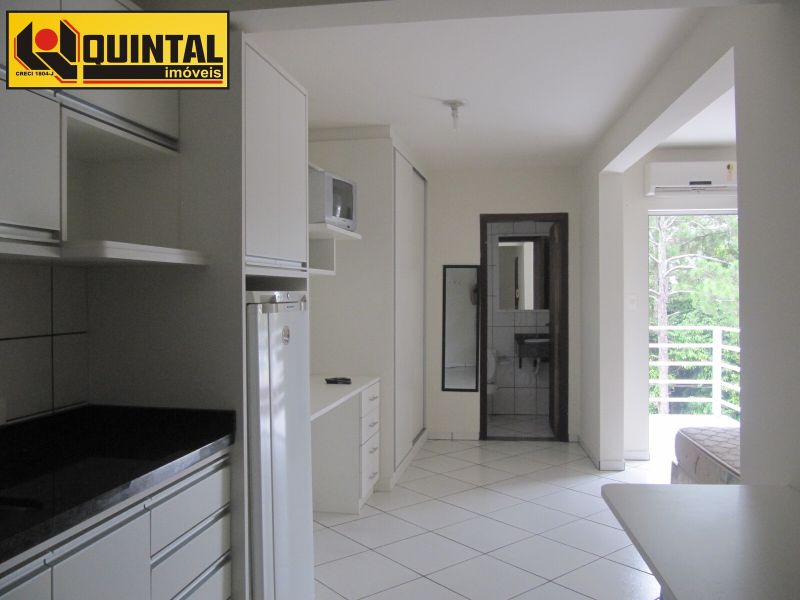 Apartamento 1 dormitório no bairro VICTOR KONDER em BLUMENAU