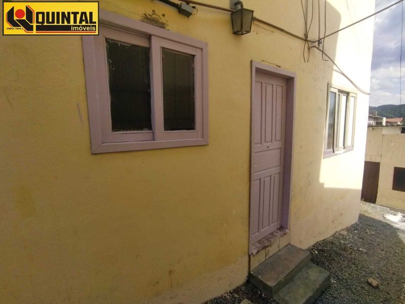 Kitnet 1 dormitório no bairro GARCIA em BLUMENAU